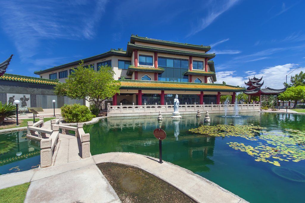 Holiday Inn And Suites Phoenix Airport North By Ihg Exterior foto